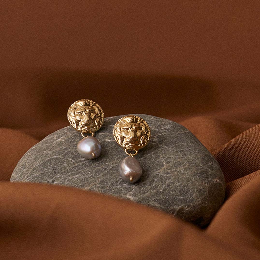 Lion Coin Pearl Earrings