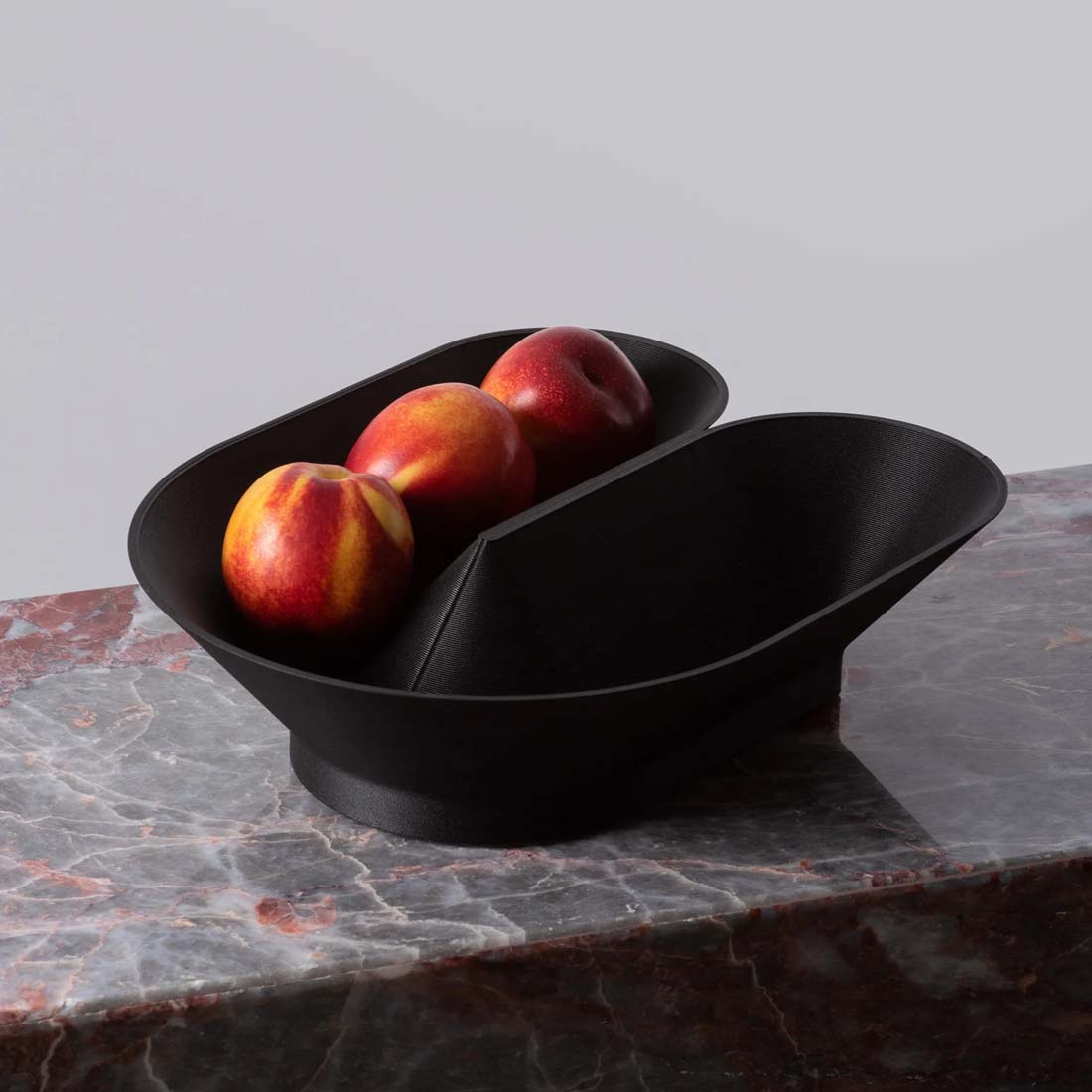 Black U Fruit Bowl